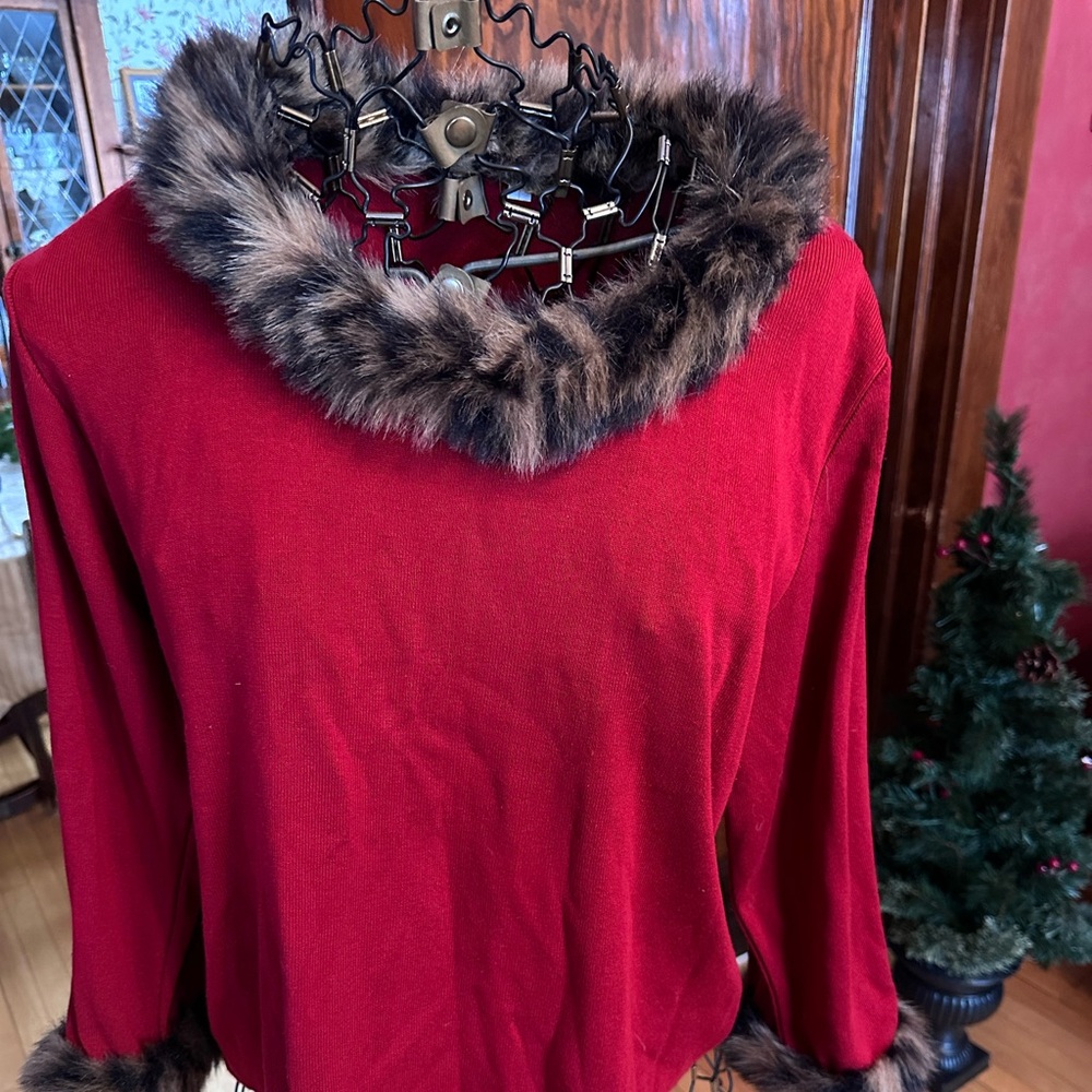 Boat neck style sweater